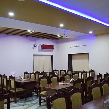 Hotel Amar Palace Ābu Road Exterior photo